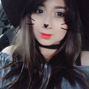 Meet your Posher, Christine